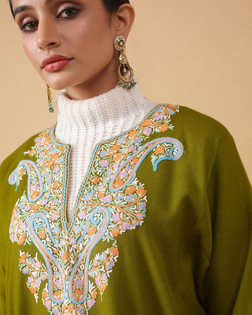 Thyme Green Naaldar Ari Embroidery Wool Phiran